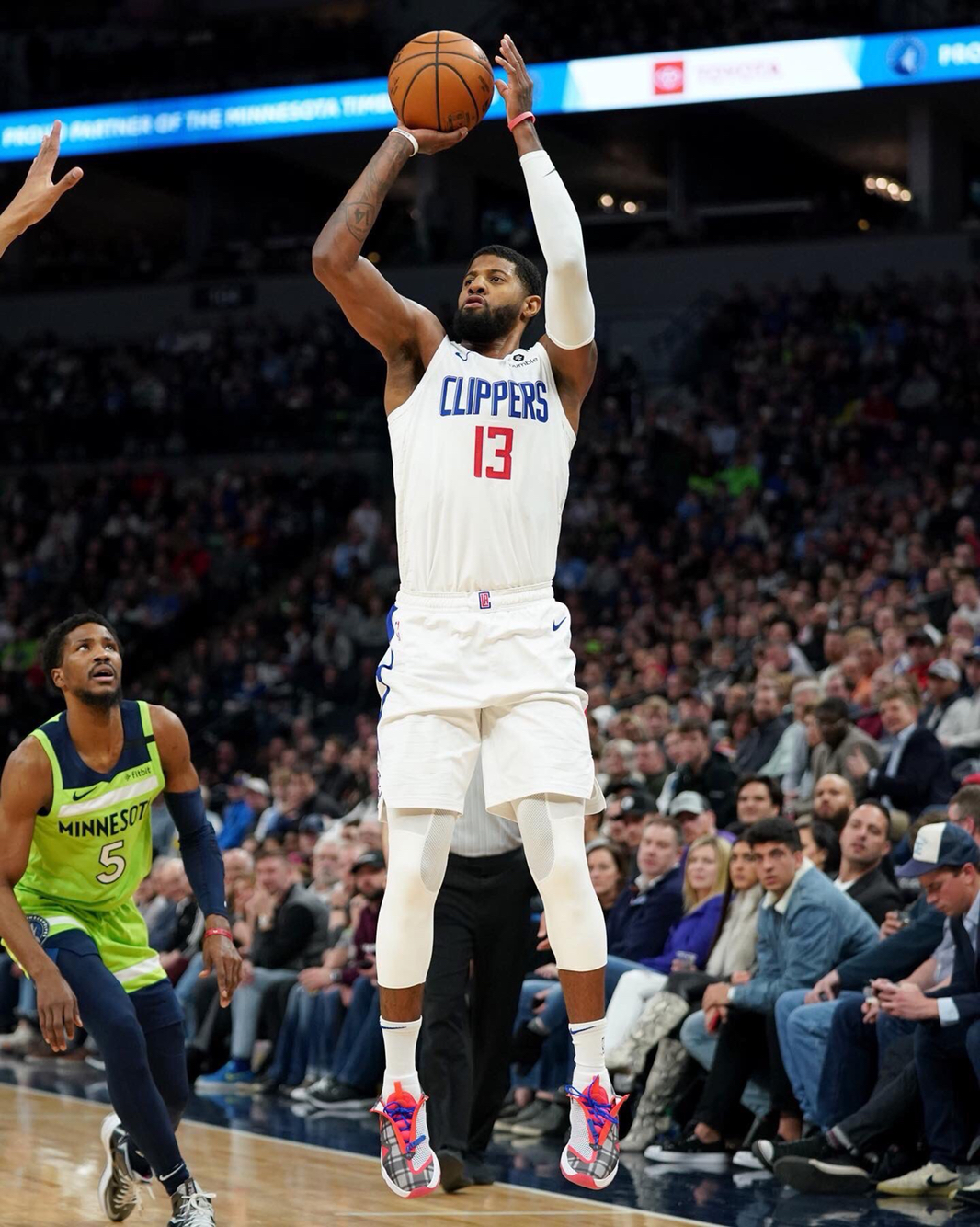 其中一次是 其中一次是