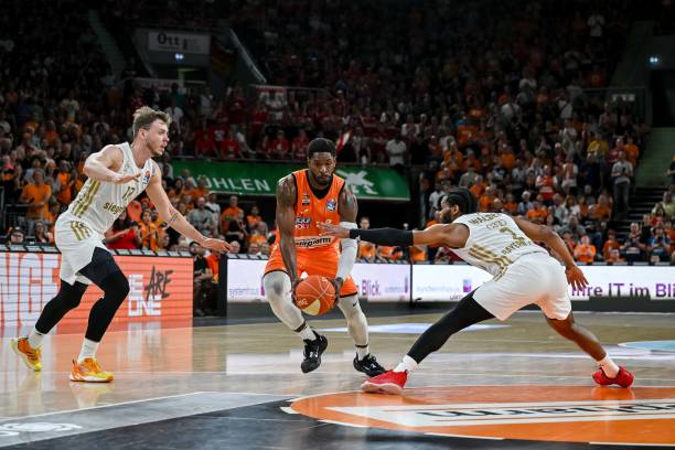 将后腰安迪 将后腰安迪